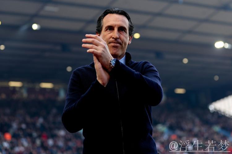 “维拉在埃梅里带领下战胜阿森纳，埃梅里荣膺本周最佳教练”