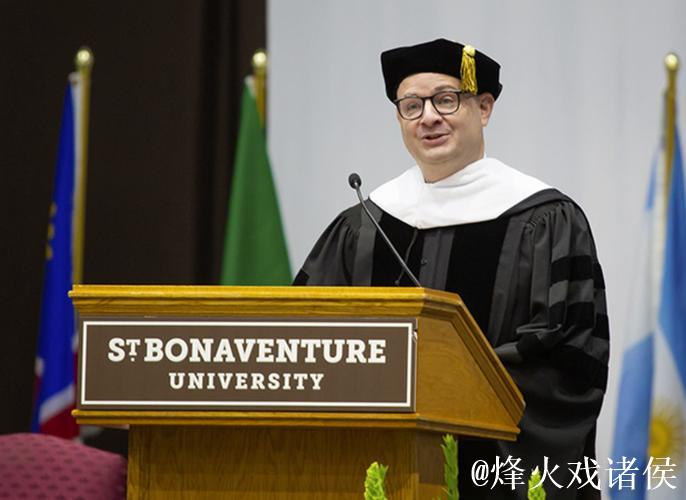 重磅!NBA最权威记者宣布退役 结束30年生涯 重磅!NBA最权威记者宣布退役 结束30年生涯